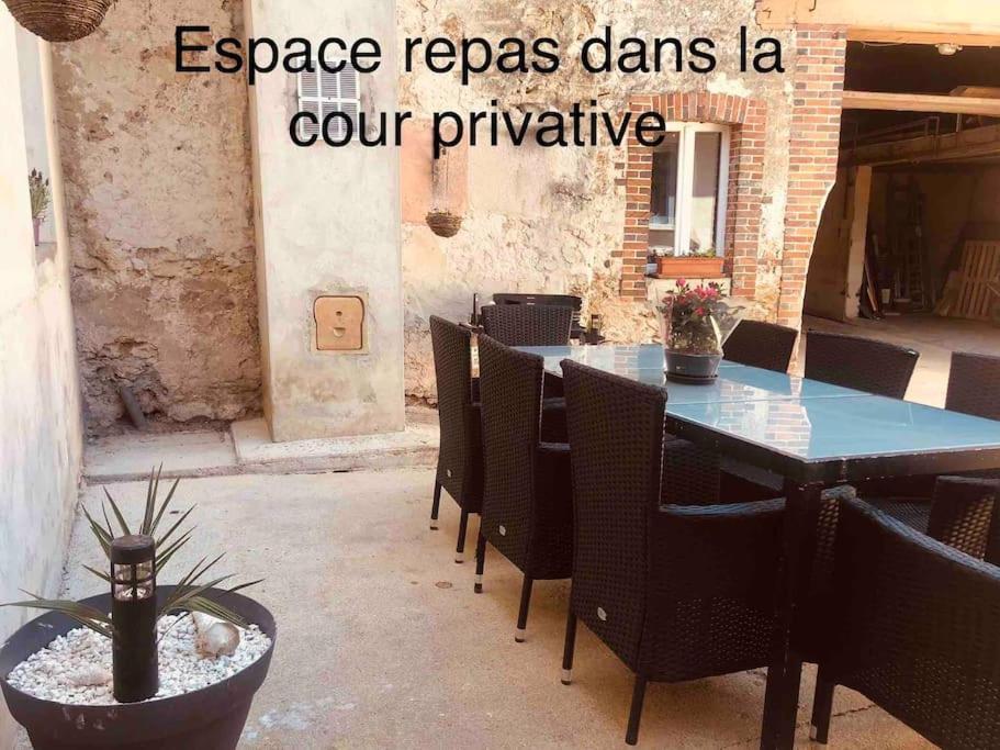 Apartamento Lilly & Cie : Jacuzzi - Sauna -Piscine Saint-Martin-dʼAblois Exterior foto