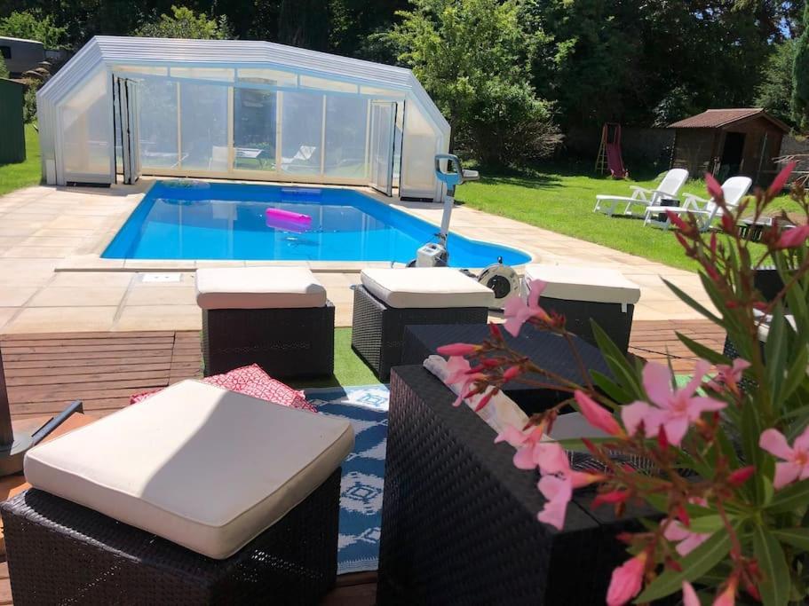 Apartamento Lilly & Cie : Jacuzzi - Sauna -Piscine Saint-Martin-dʼAblois Exterior foto